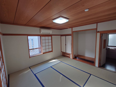 【和室】 | 西日暮里4丁目戸建 | 二階8帖の和室です