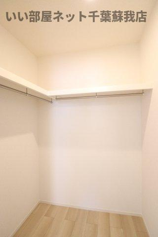 レジデンス・Ｋの収納|ウォークインクローゼット