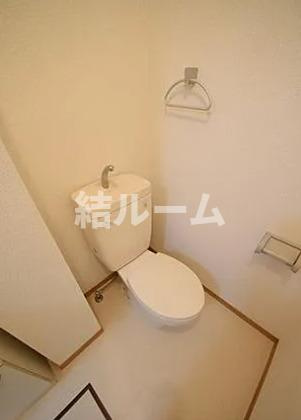 中野区大和町２丁目のアパートのトイレ
