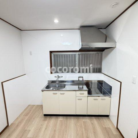 山之上北町戸建のキッチン