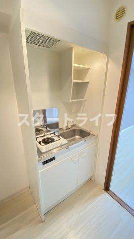 大阪市淀川区西中島３丁目の賃貸マンションのキッチン