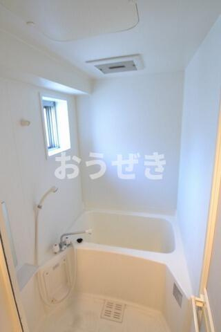 アーク五反田の浴室