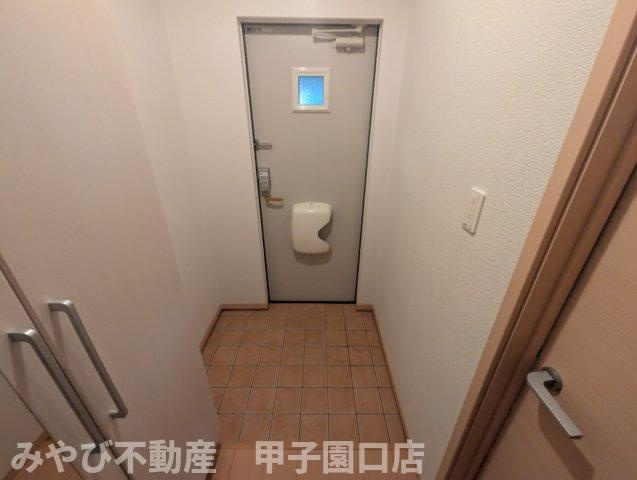 コモド　カーサの玄関