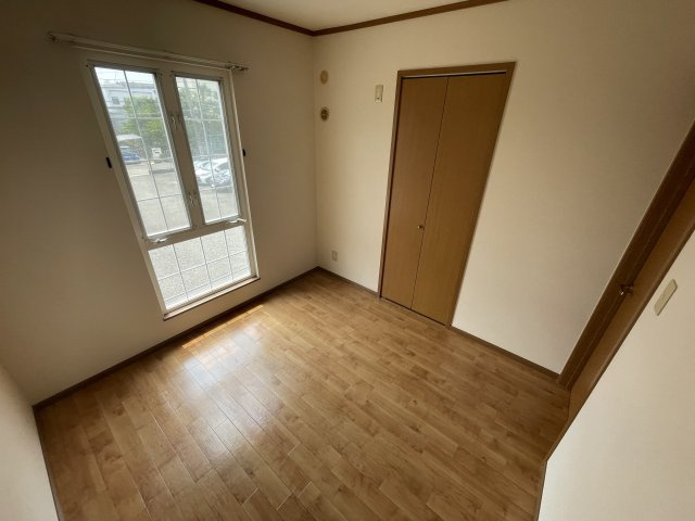 加島ツーフォーの内装