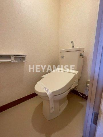 西山ハイツA棟のトイレ|反転間取りの別号室のお部屋です