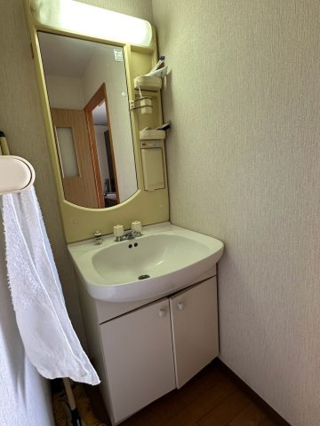 西条市大町1654-3　店舗の独立洗面台|【独立洗面台】