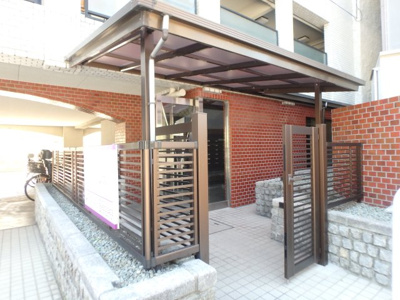 【エントランス】 | 門戸パレス | 建物の内部です