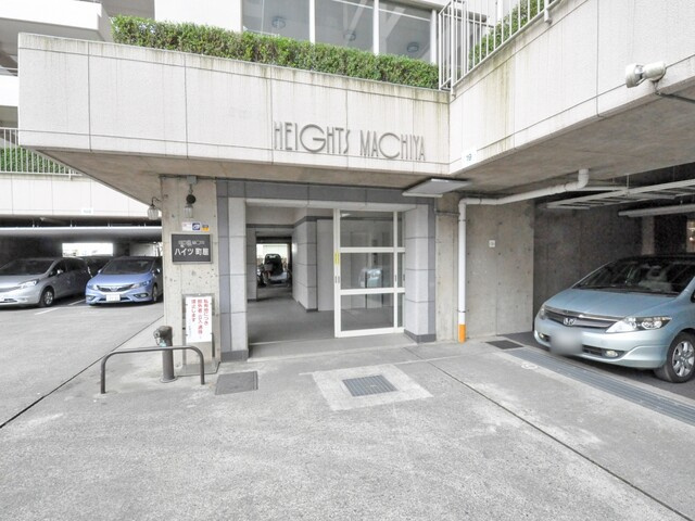 ハイツ町屋のエントランス|ハイツ町屋：「町屋」駅徒歩１４分！