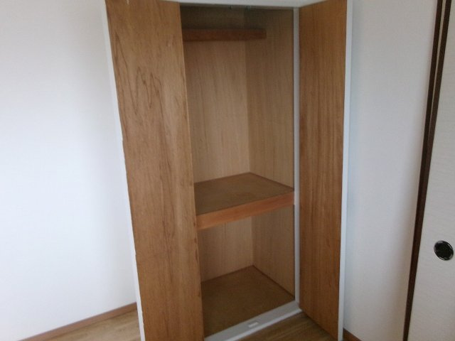 シャトー登貴和の収納