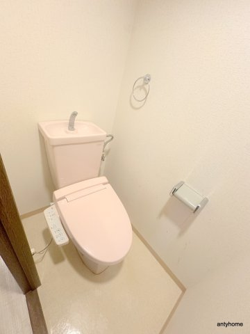 難波パークハウス　仲介手数料無料のトイレ