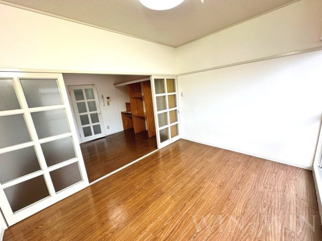 中郷パレスの洋室|イメージ（同建物内別部屋の写真です）