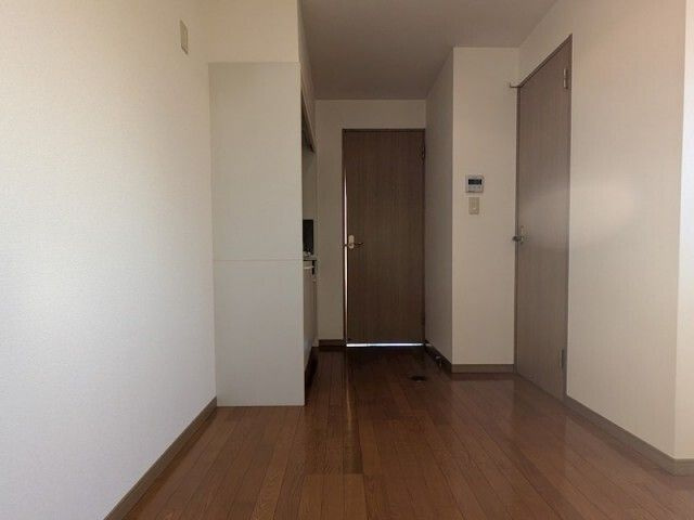 【玄関】