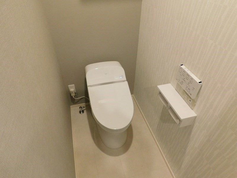 コンプレート古船場 のトイレ