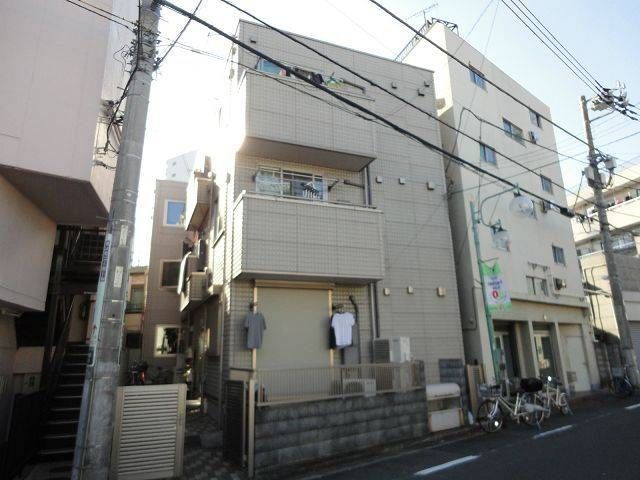 コーポラス本町の外観