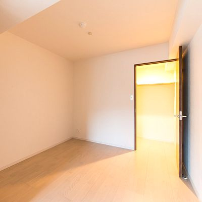 SQUARE新町の内装