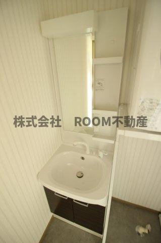 Lugn plats　Aの独立洗面台|使いやすい独立洗面台です