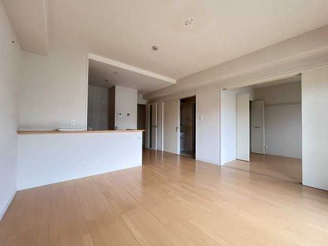 ブレスト我孫子町の居間・リビング