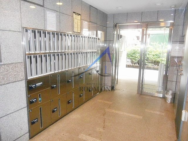 ステージファースト三宿のその他共用部分|集合ポストです。