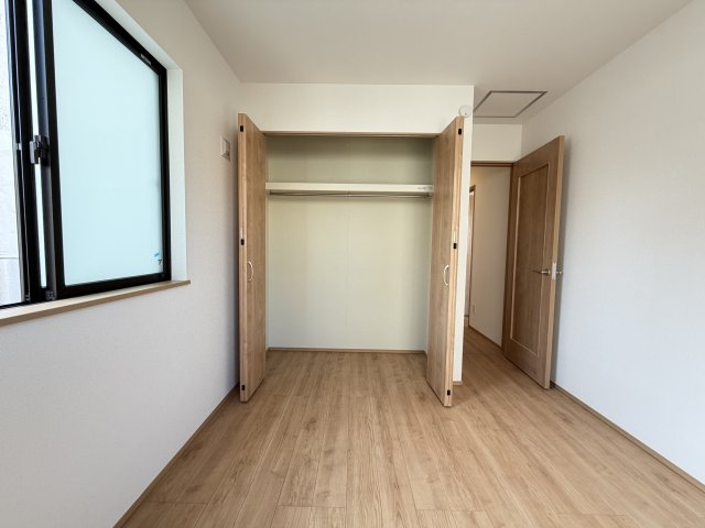 沖縄市泡瀬1丁目1685番（全2棟）の収納|※同仕様写真です