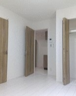 川崎市多摩区生田６丁目のアパートの居間・リビング