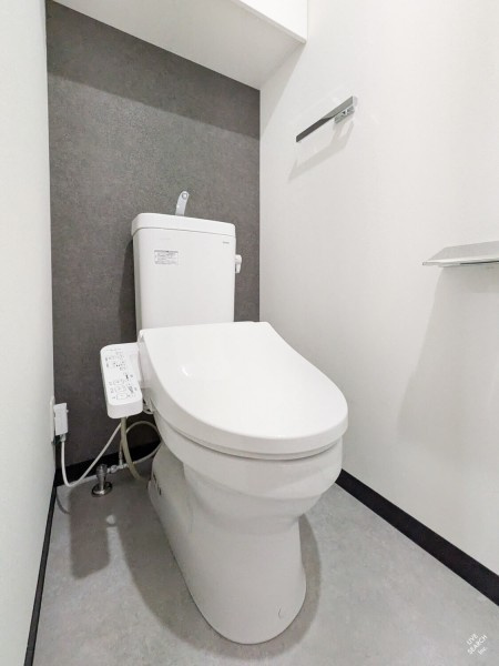 Ｔｈｅ　Ｓｈｉｎａｇａｗａ　Ｅａｓｔ　Ｒｅｓｉｄｅｎｃｅのトイレ|ゆったりとした空間のトイレです