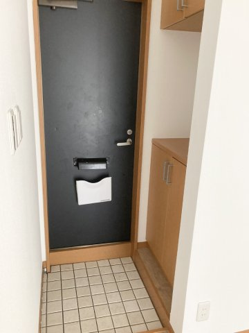 【玄関】 | アムール阿佐ヶ谷参番館 | 同設備の別室写真を利用しています。
