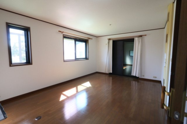 本町戸建て住宅の居間・リビング