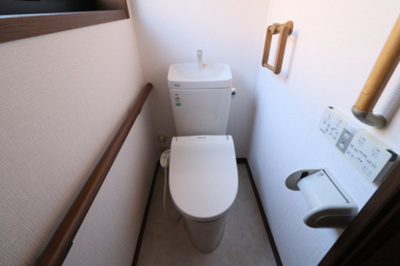 【トイレ】 | 本町戸建て住宅