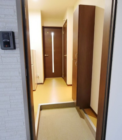 第３６アベニュー氷川の玄関