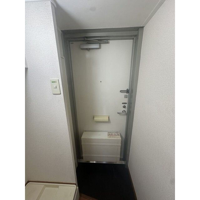 ヒロオパレスⅡの玄関