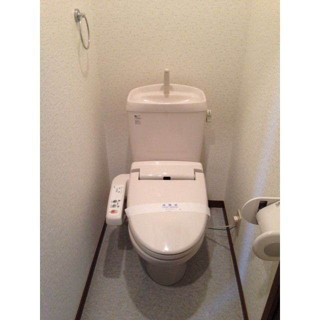 アンプルールフェールBONNEのトイレ