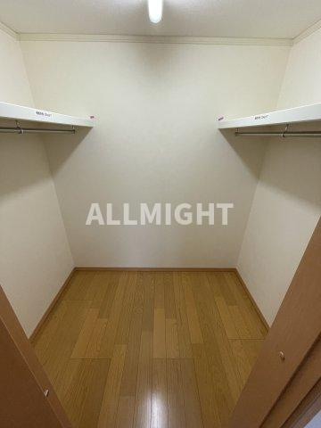 稲城市百村のアパートの収納|★お部屋探しはオールマイト不動産までご相談下さい♪