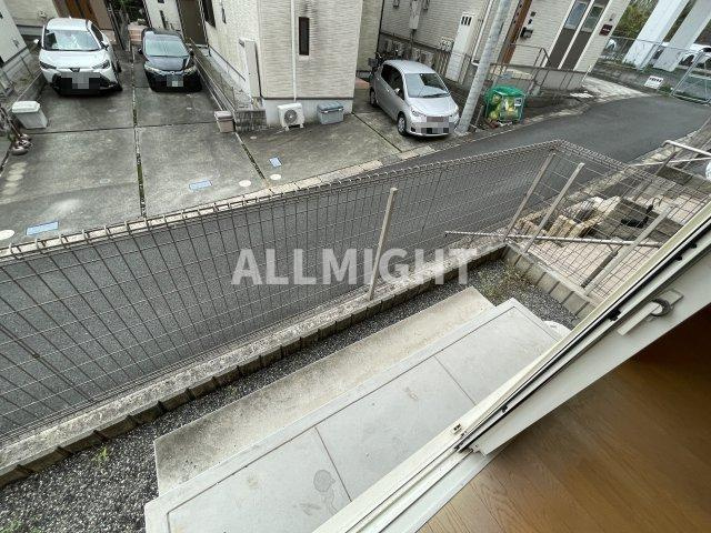稲城市百村のアパートの庭|★お部屋探しはオールマイト不動産までご相談下さい♪