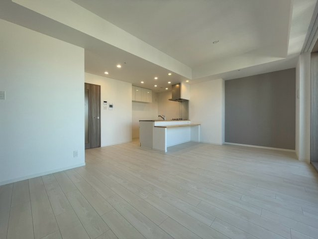 スプランディッド本町グランの内装
