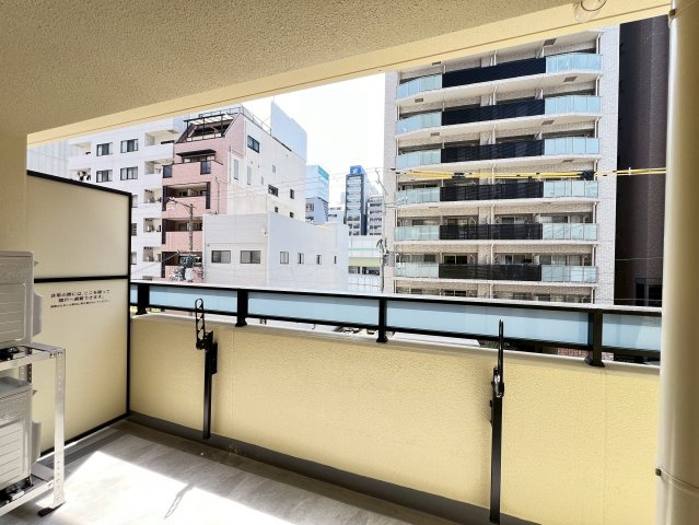 スプランディッド本町グランのバルコニー