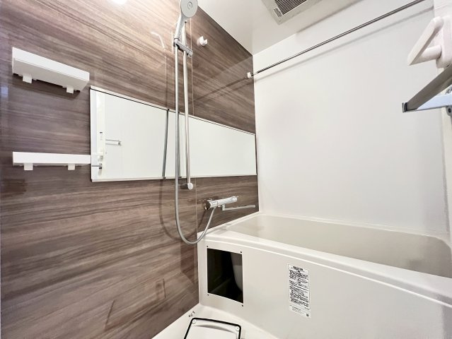 スプランディッド本町グランの浴室