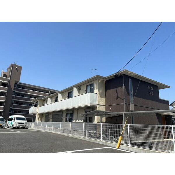 春日市昇町３丁目のアパートのバルコニー