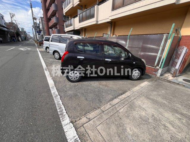 ミウチハイツの駐車場