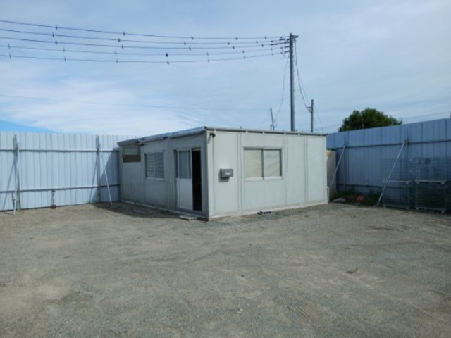 熊谷市新島　事務所付土地の外観