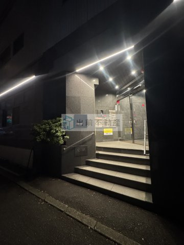 インプルーブ滝野川のエントランス