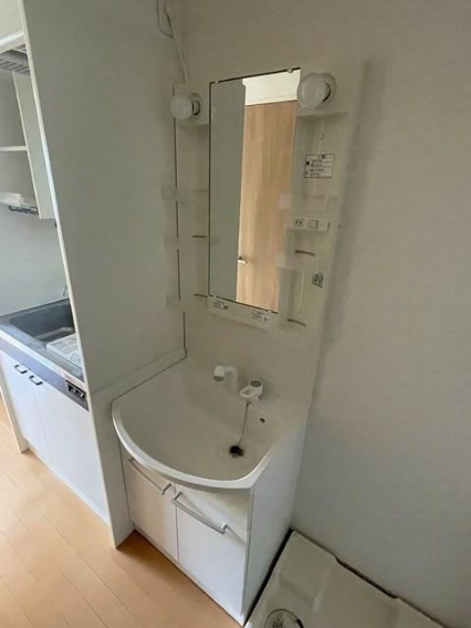 ラミアアルテの洗面所