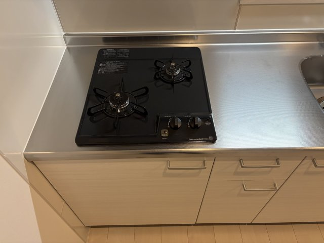 Louis Apartment豊中蛍池ウエストのキッチン