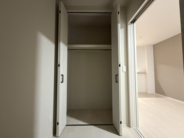 Louis Apartment豊中蛍池ウエストの収納