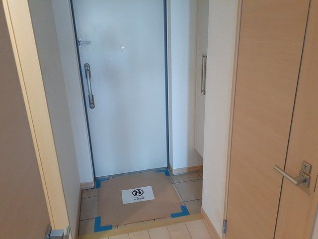 エテルノ　アイの玄関
