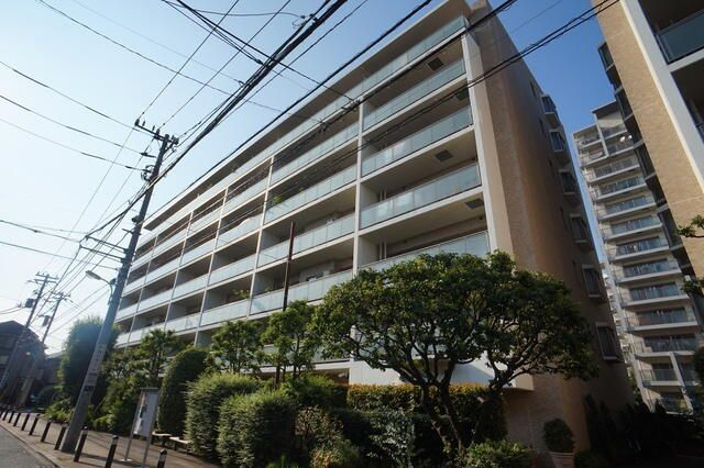 ハウス・ソラーナ　ブロックＣの外観