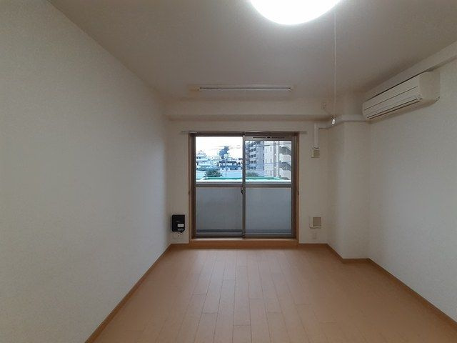 パールドゥＮ　府中の居間・リビング