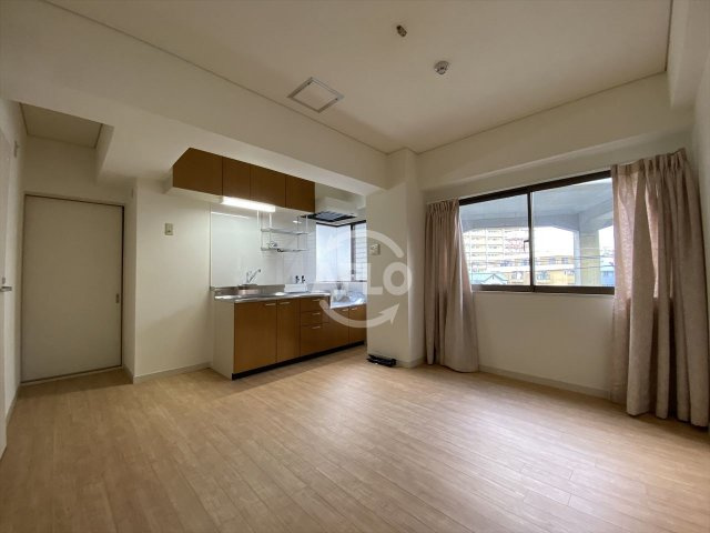 Residence Toa（レジデンストーア）　常盤小学校区の居間・リビング|Residence Toa　リビング