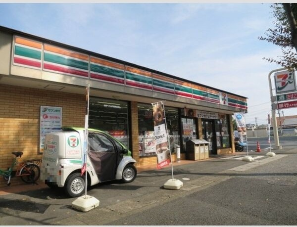 ローカス・グランデの周辺