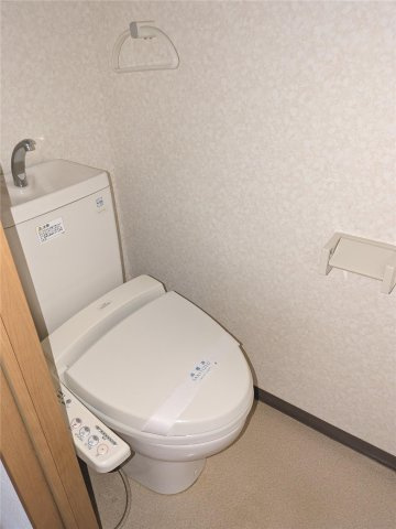 サダーズ伊福町のトイレ