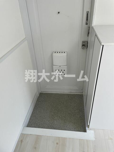 ダイヤモンドレジデンス御徒町の玄関
